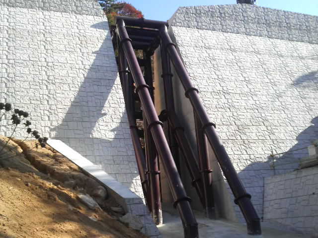 P1001640-0.JPG