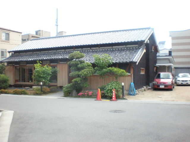 P5312984-0.JPG
