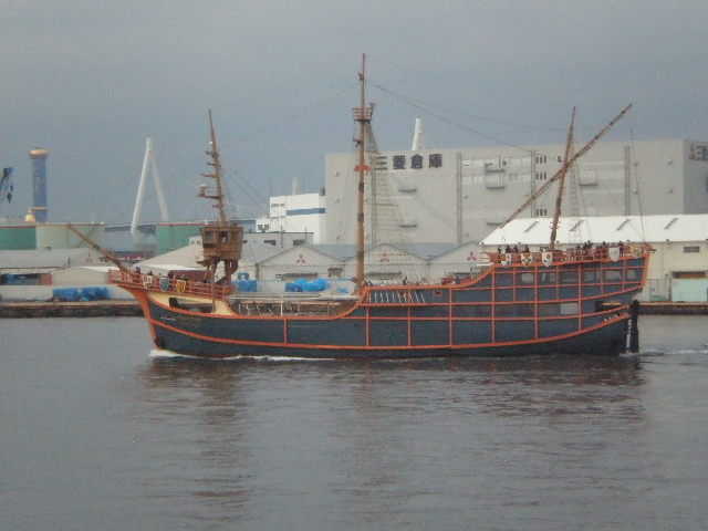 PC308887-0.JPG