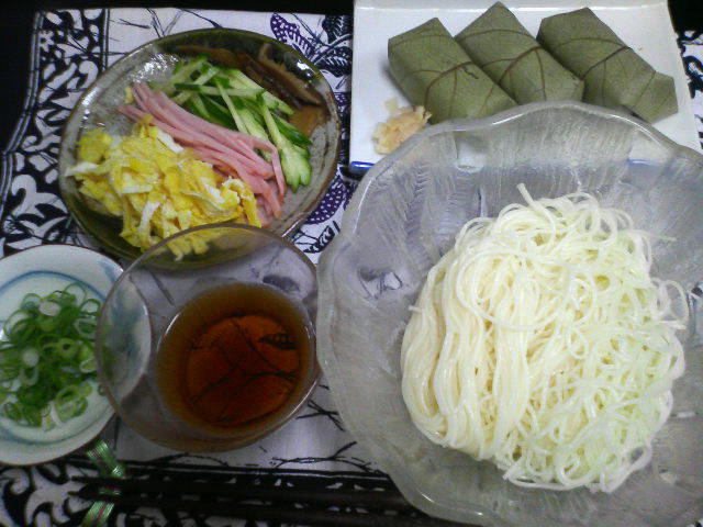 201205161843000.jpg