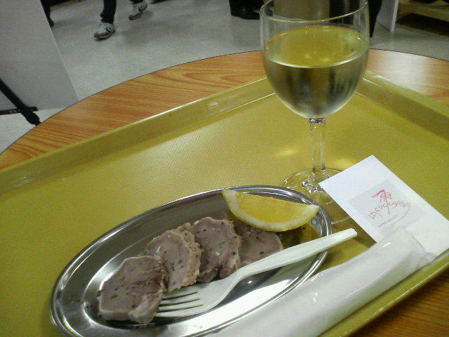 201210111734000.jpg