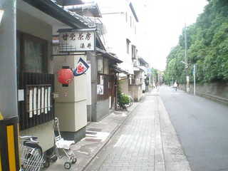 P5282256-0.JPG